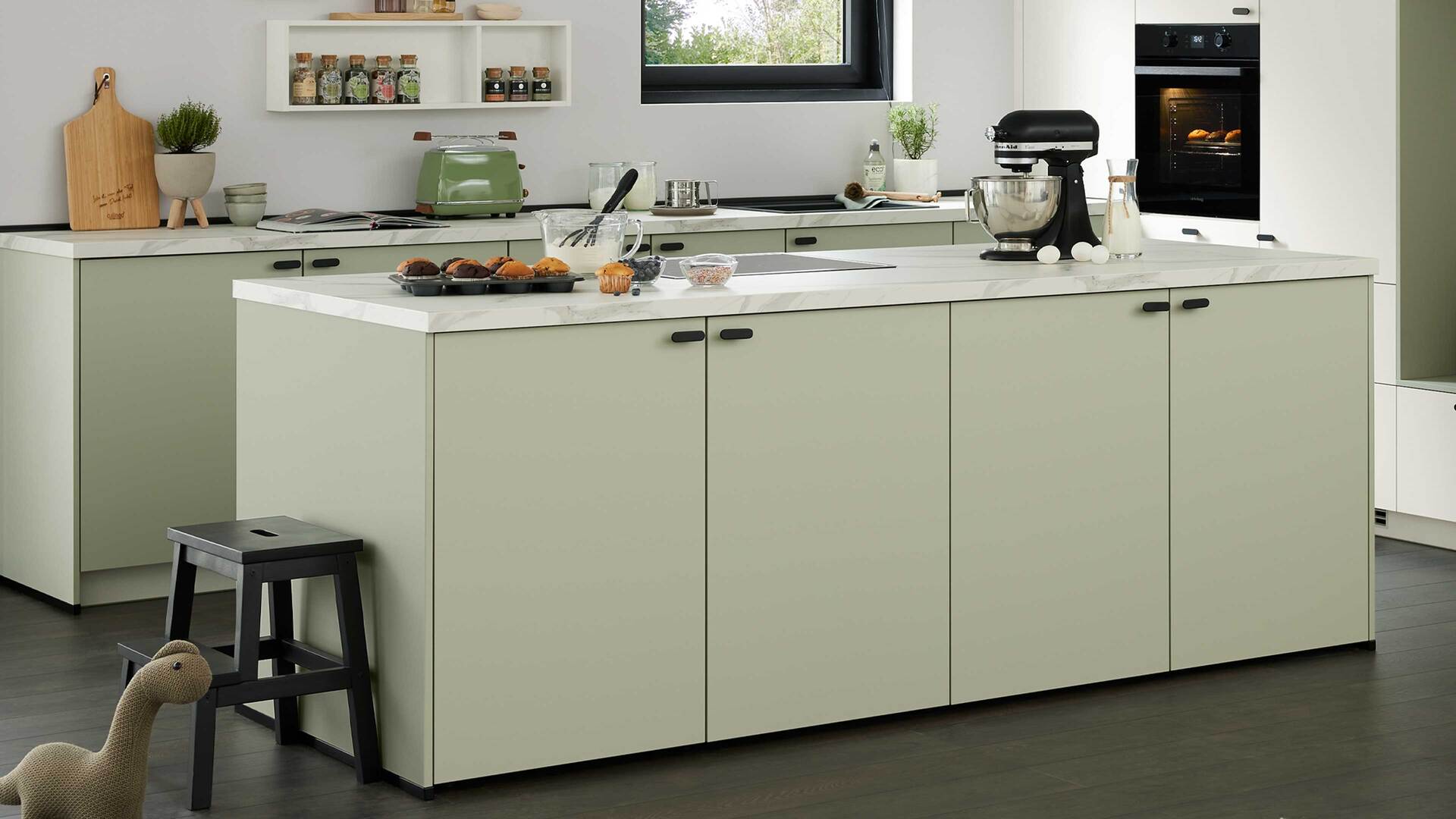 Culineo® Einbauküche C357 mit privileg Einbaugeräten