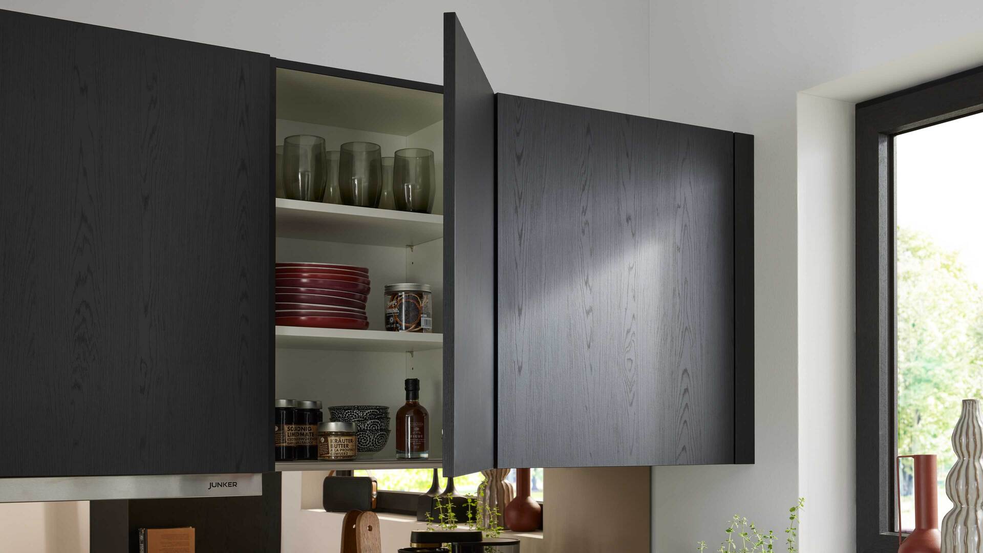 Culineo® Einbauküche C382 mit gorenje Einbaugeräten