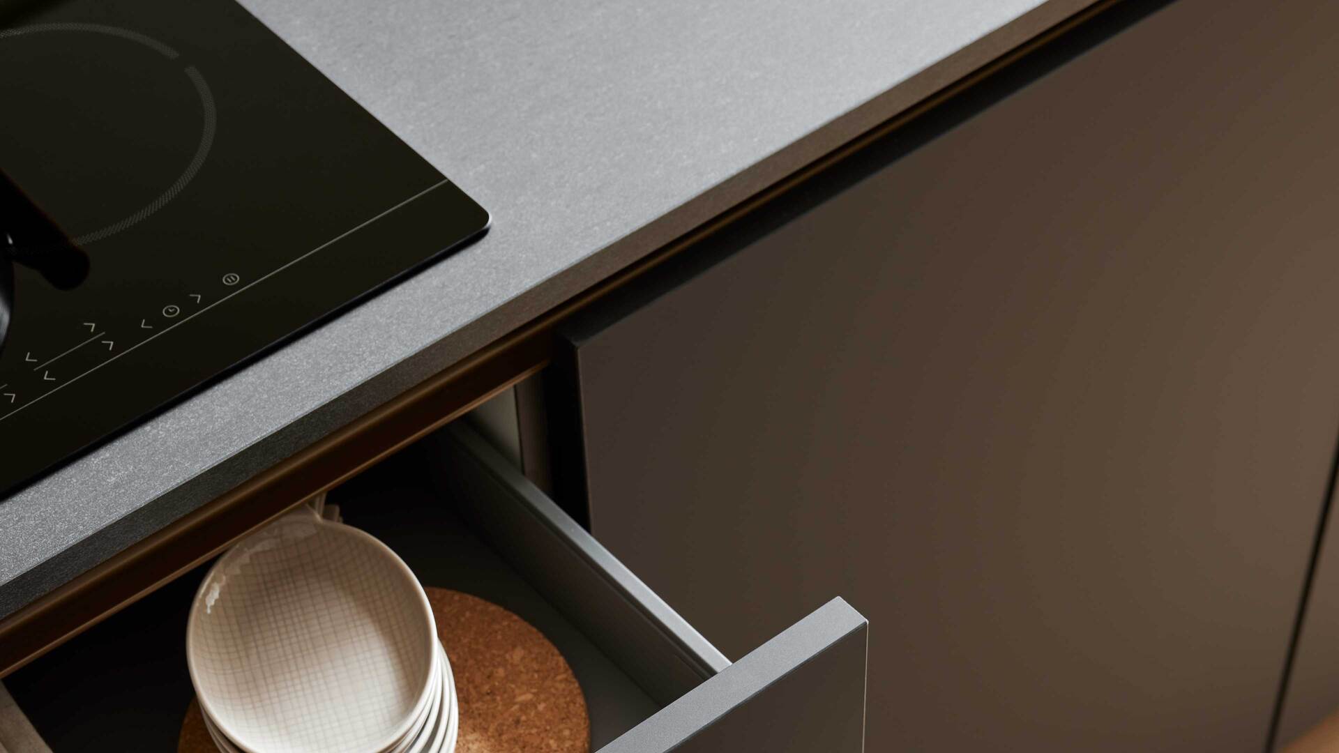 Culineo® Einbauküche C357 mit XTRA CERAMIC Arbeitsplatte