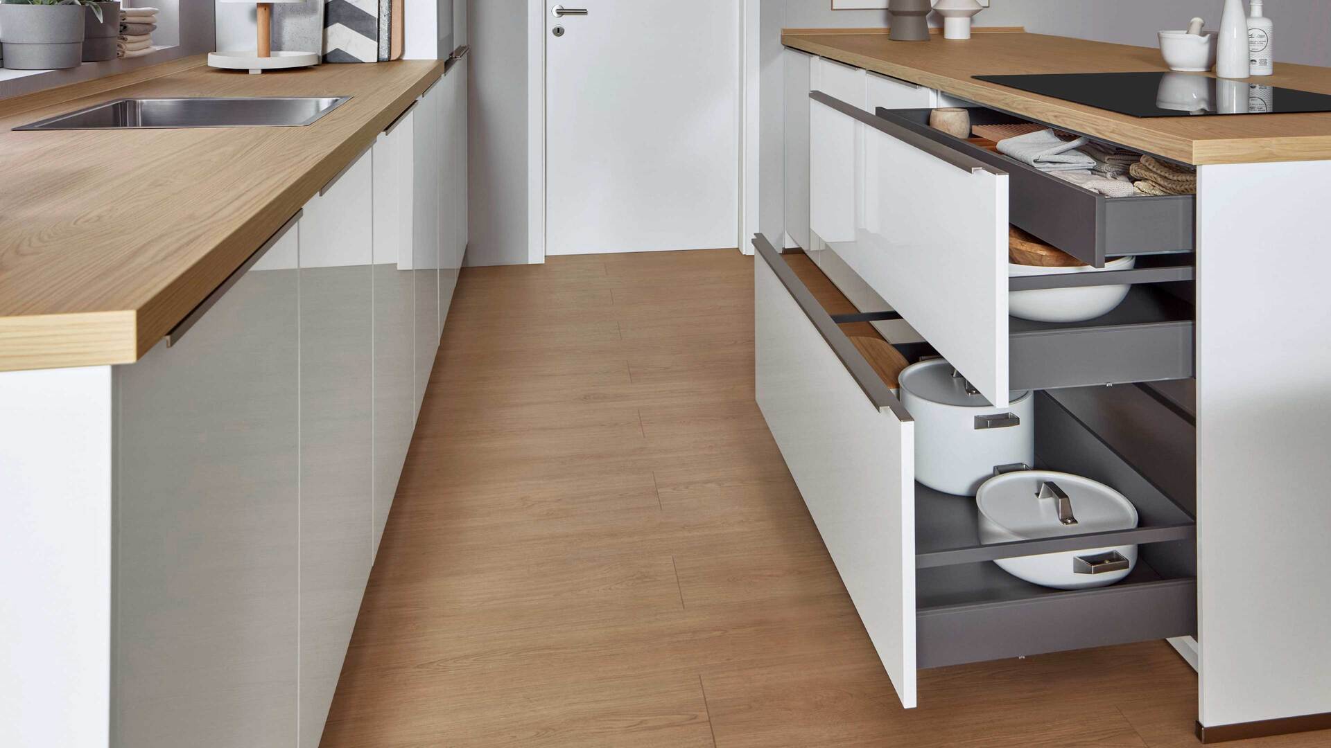 nobilia® Einbauküche Novalux mit gorenje Elektrogeräten