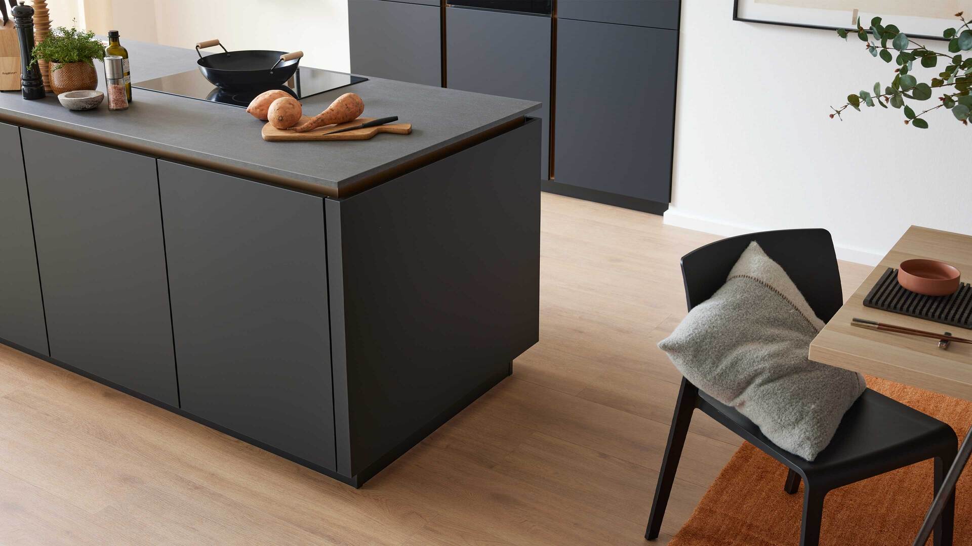 Culineo® Einbauküche C357 mit XTRA CERAMIC Arbeitsplatte