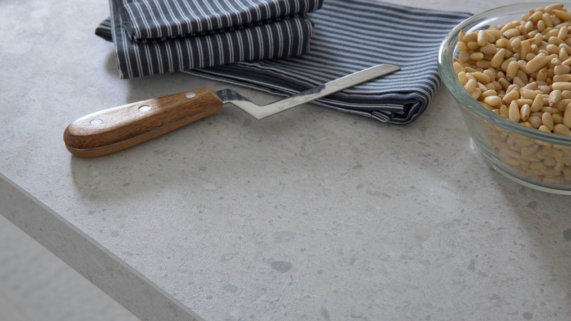 Culineo® Einbauküche C648 mit AEG Einbaugeräten