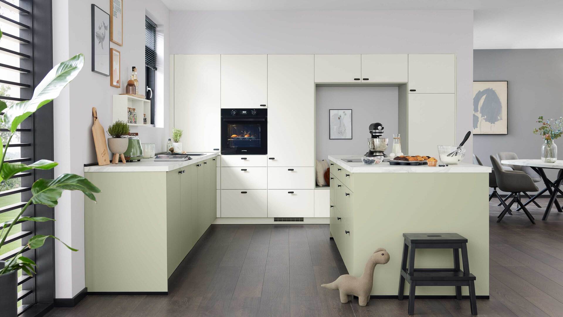 Culineo® Einbauküche C357 mit privileg Einbaugeräten