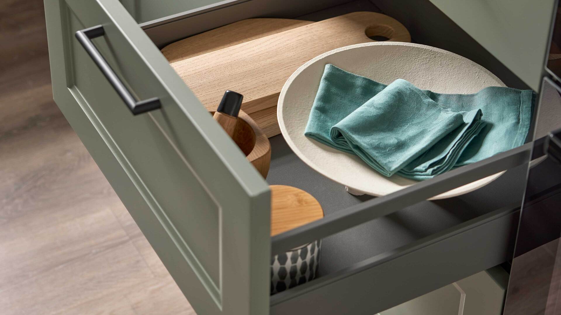 Culineo® Einbauküche C684 mit Einbaugeräten