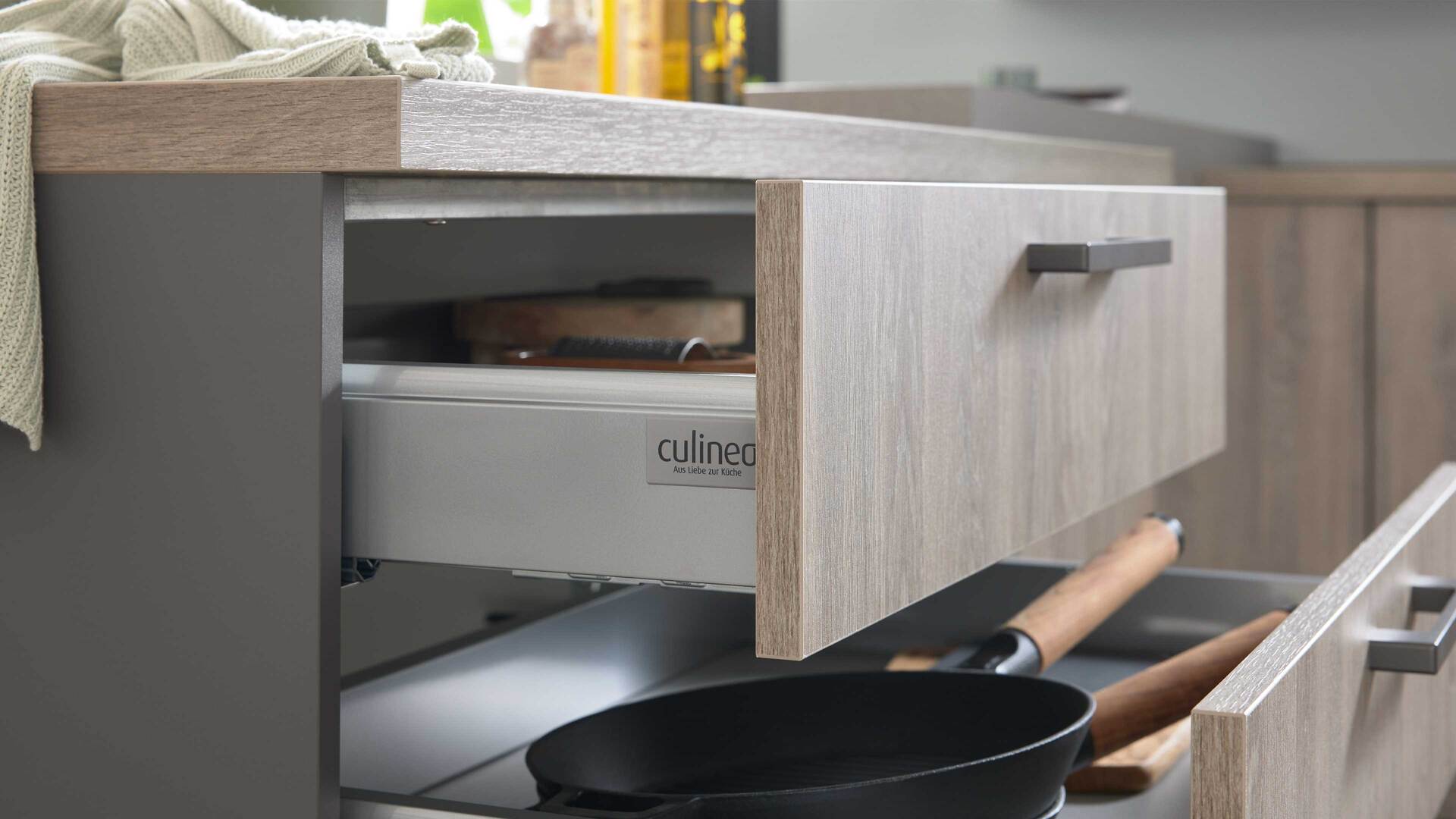 Culineo® Einbauküche C371 mit PROGRESS Einbaugeräten