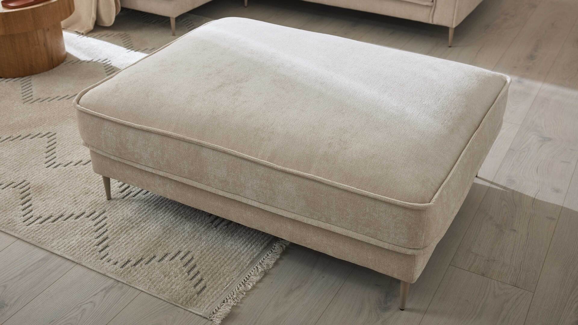 Roomio® No. 4102 - XXL-Polsterhocker