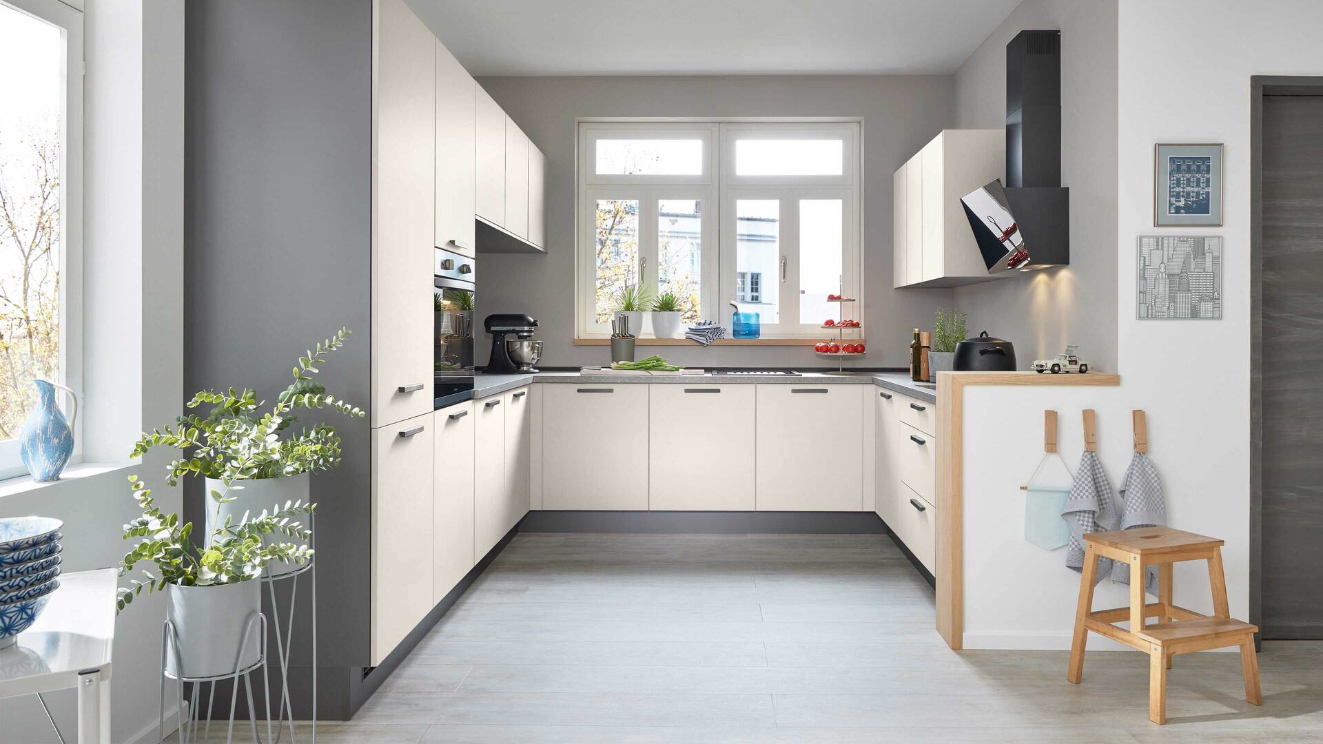 Culineo® Einbauküche C615 mit privileg Einbaugeräten