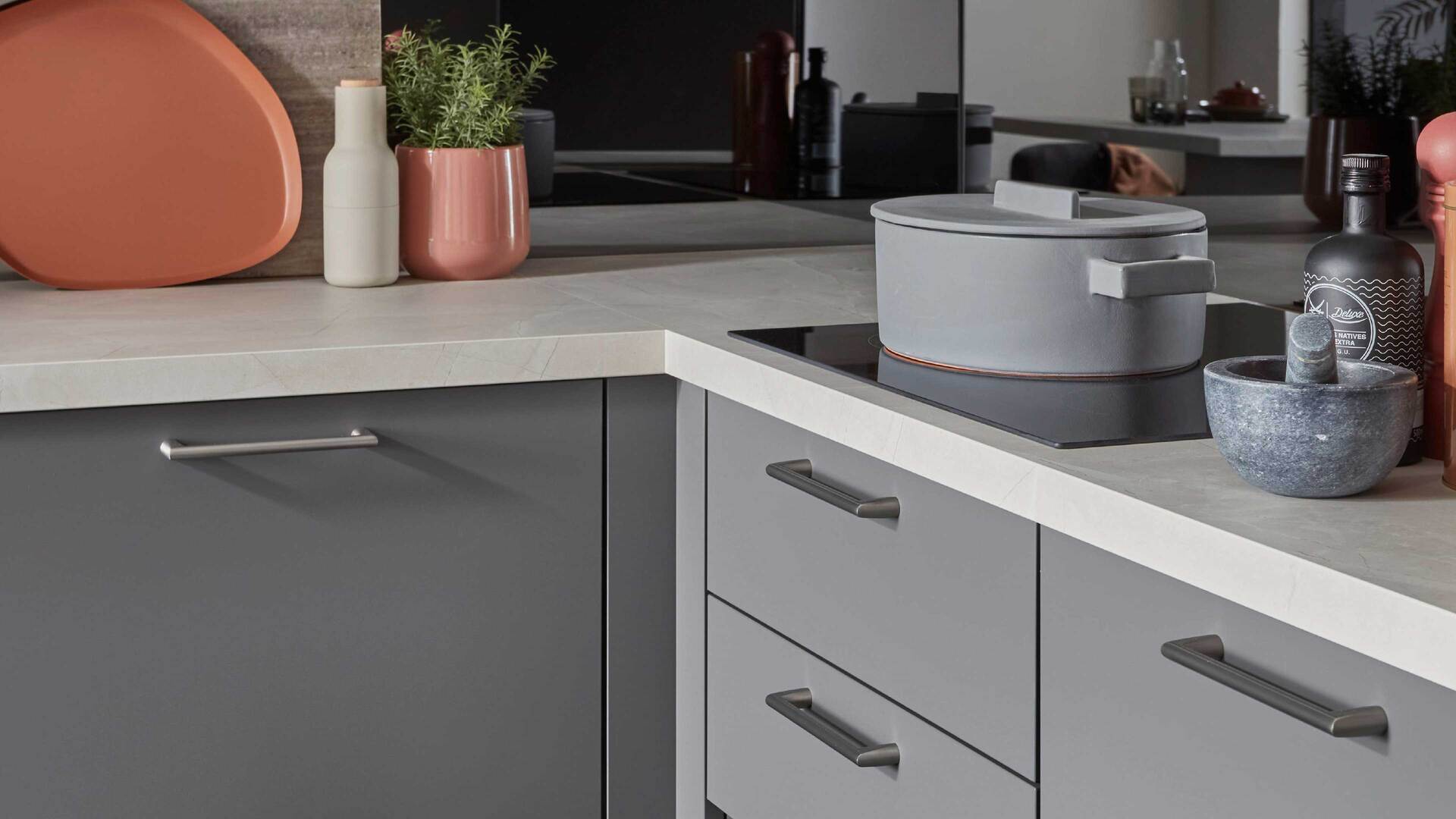 nobilia® Einbauküche Senso mit Elektrogeräten, z. B.  Kühlschrank