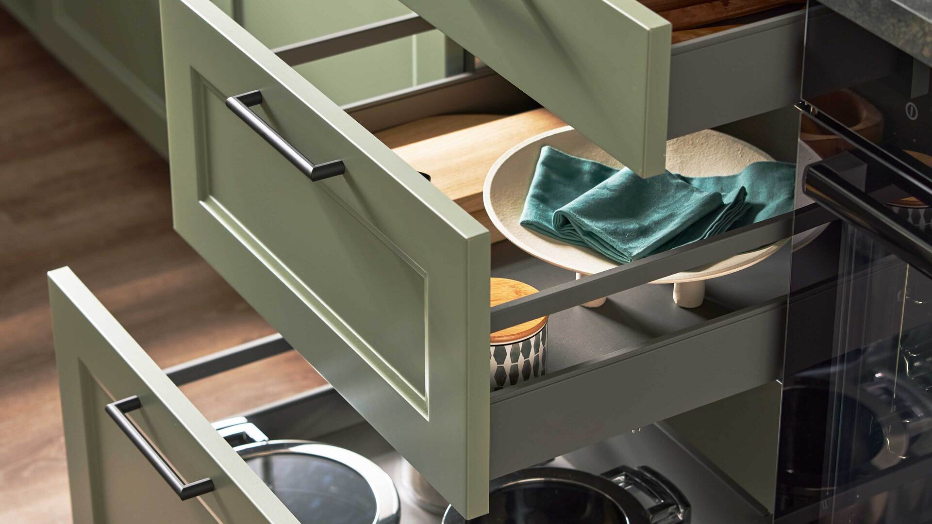 Culineo® Einbauküche C684 mit Einbaugeräten